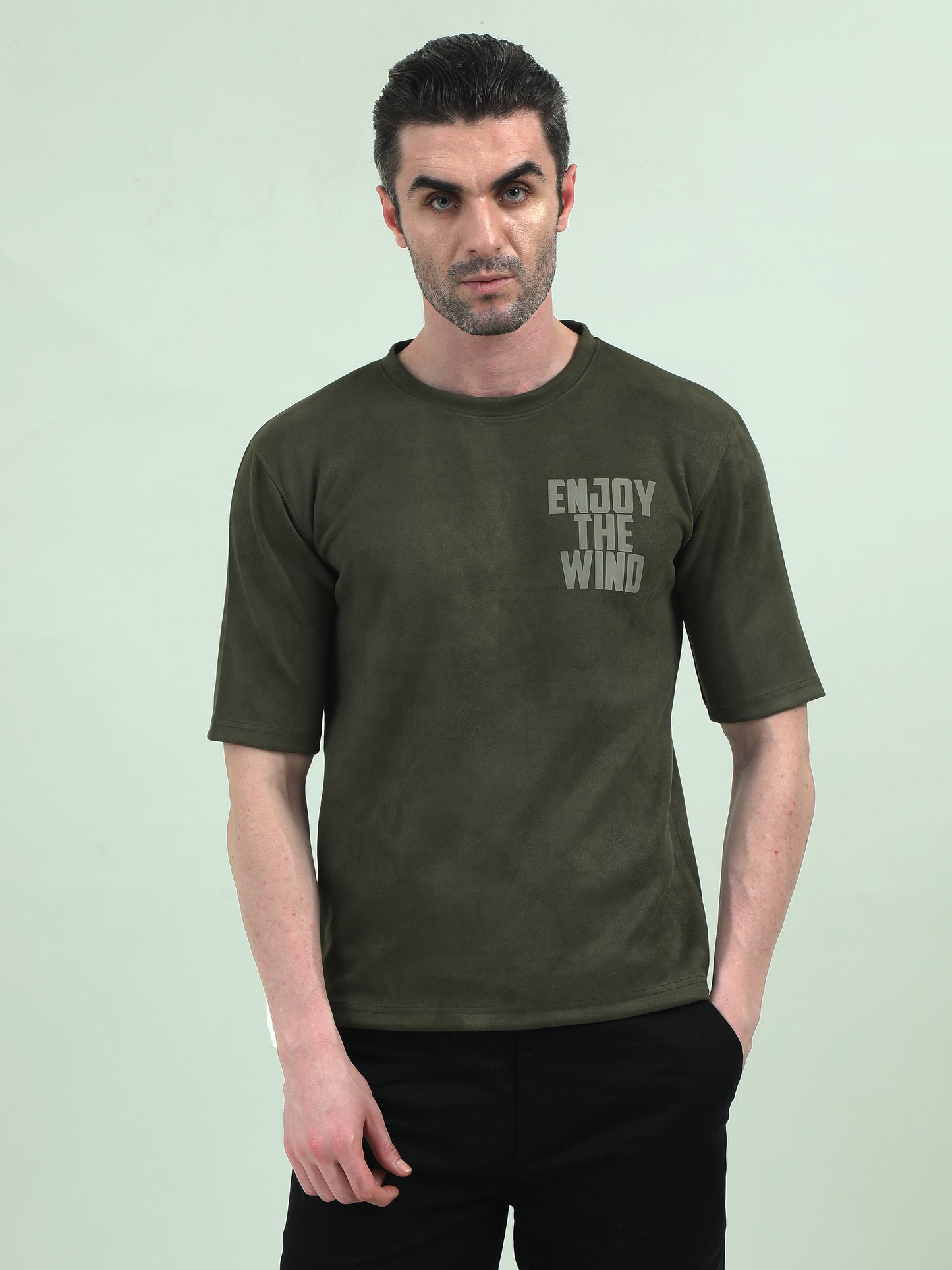 Enjoy the Wind Print Velvet T-Shirt